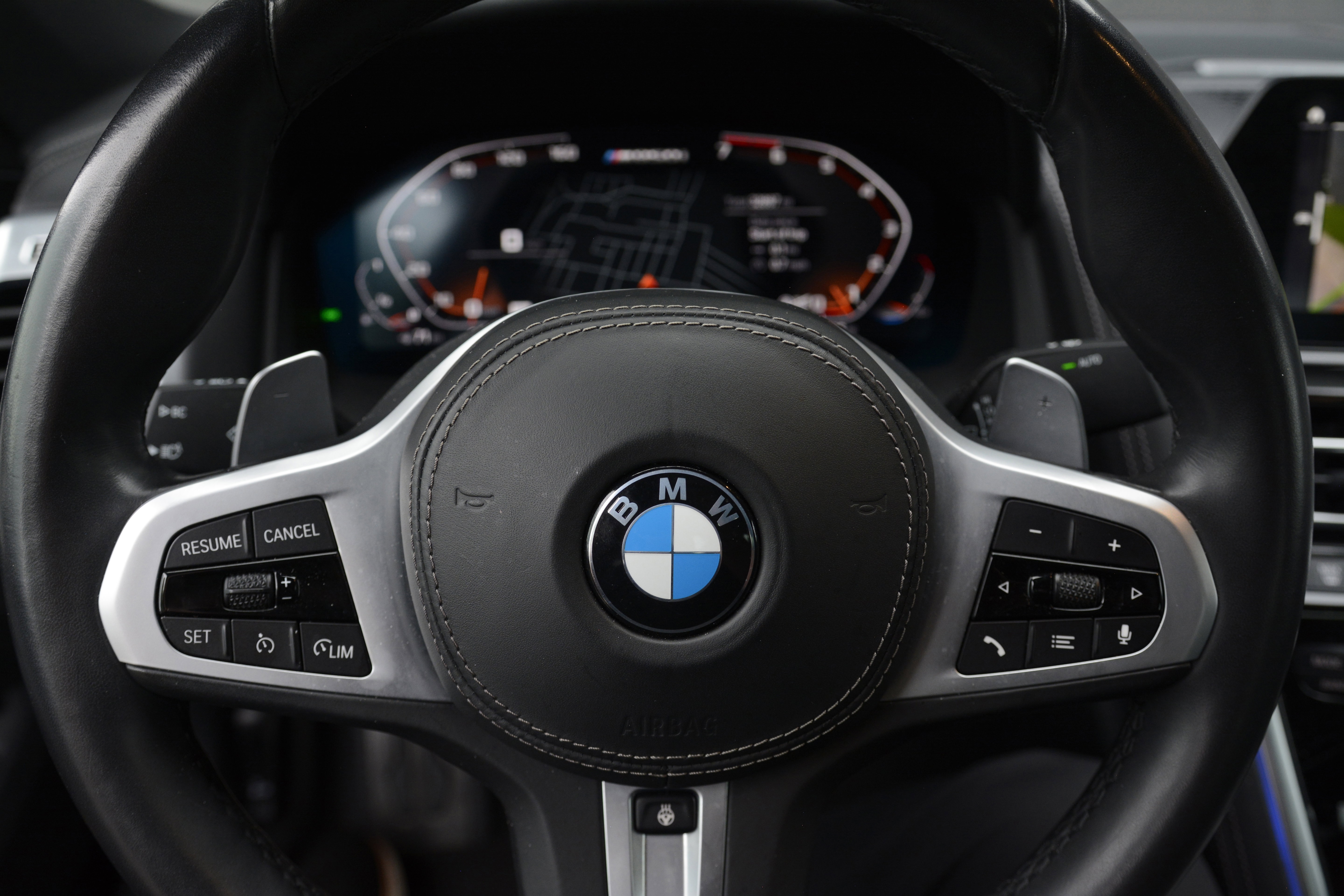 Used 2022 BMW M850i xDrive Coupe w/ Driving Assistance Package AWD/4WD image 17