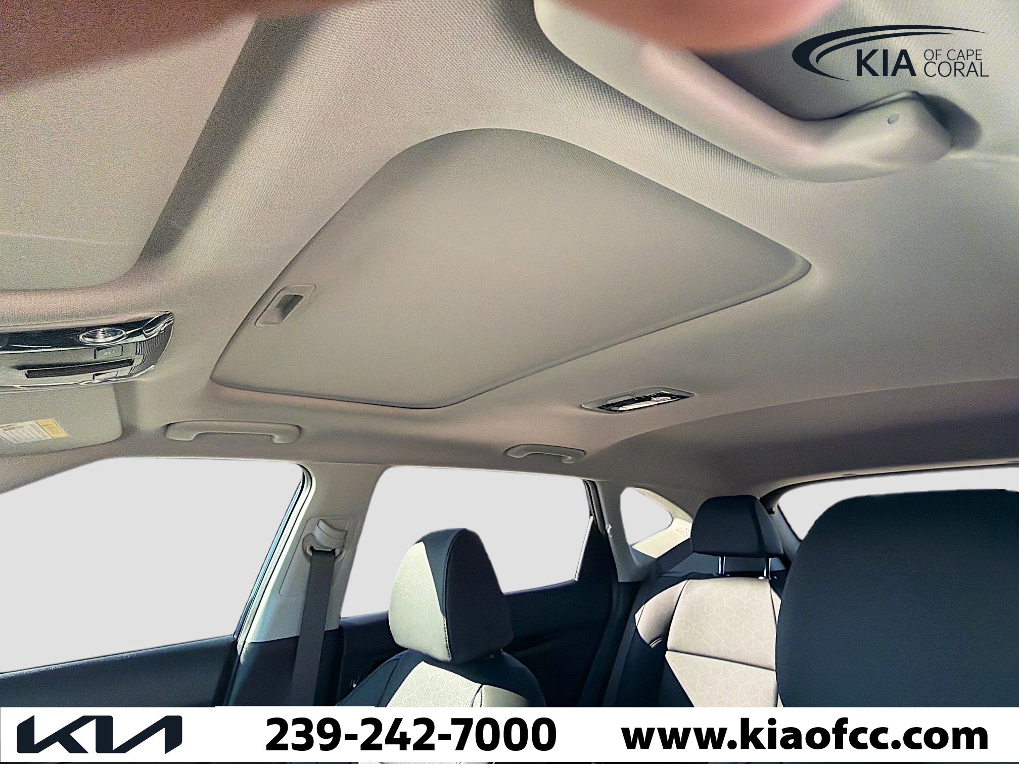 New 2026 Kia Seltos EX image 24