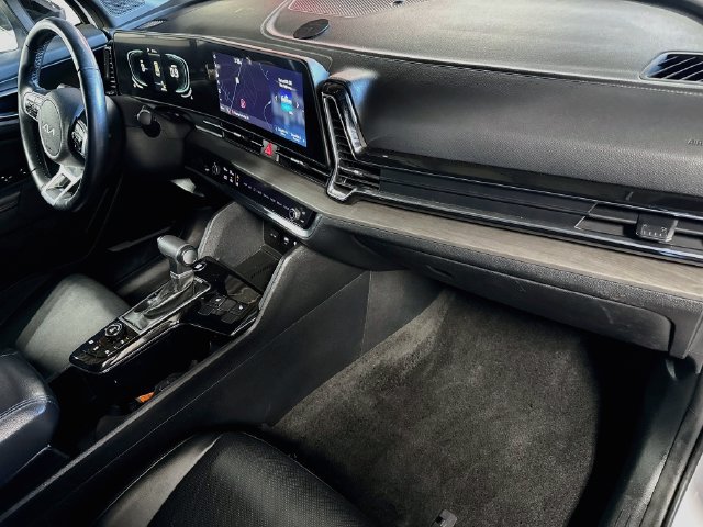Certified 2024 Kia Sportage X-Line w/ X-Line Premium Package AWD/4WD image 30