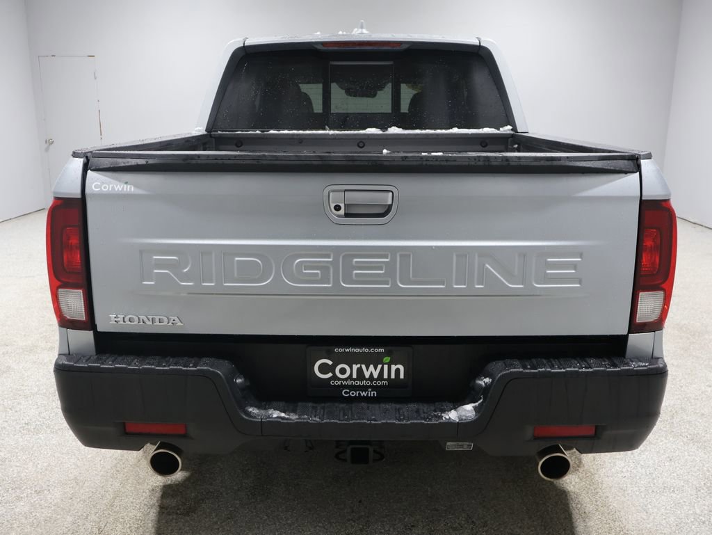 Used 2025 Honda Ridgeline RTL image 3