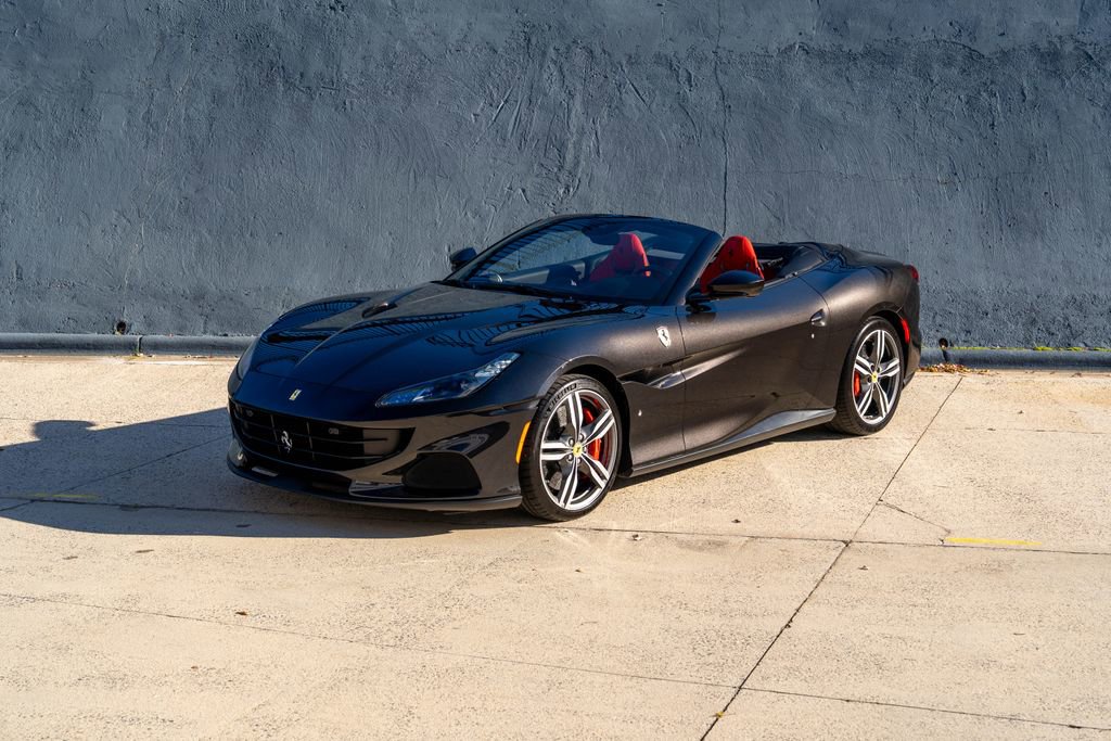 Certified 2022 Ferrari Portofino M image 5