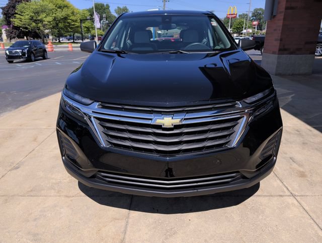 Used 2024 Chevrolet Equinox LS w/ Driver Confidence II Package FWD image 10