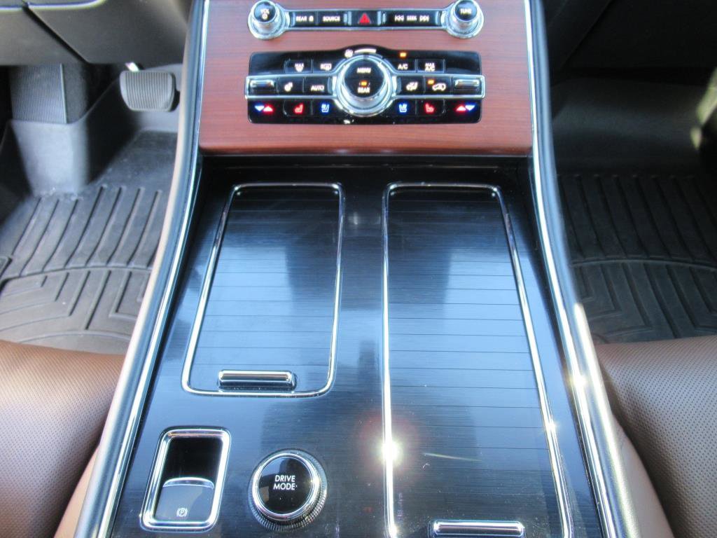 Used 2023 Lincoln Aviator Reserve w/ Equipment Group 201A AWD/4WD image 20