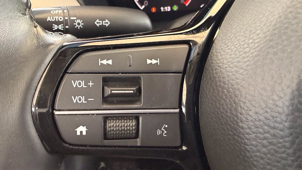 Used 2024 Honda HR-V EX-L image 30