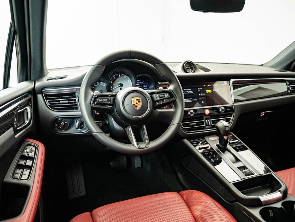 New 2026 Porsche Macan S AWD/4WD image 4