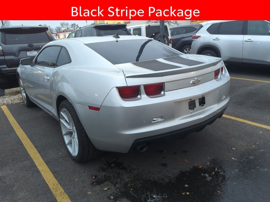Used 2010 Chevrolet Camaro LT w/ RS Package image 4