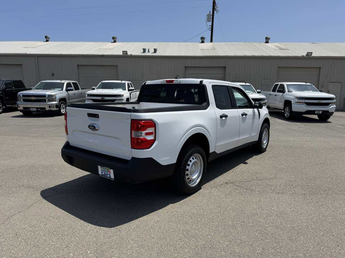 Used 2022 Ford Maverick XL image 11