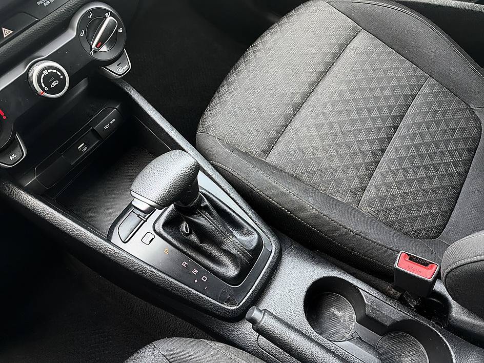 Used 2021 Kia Rio S FWD image 17