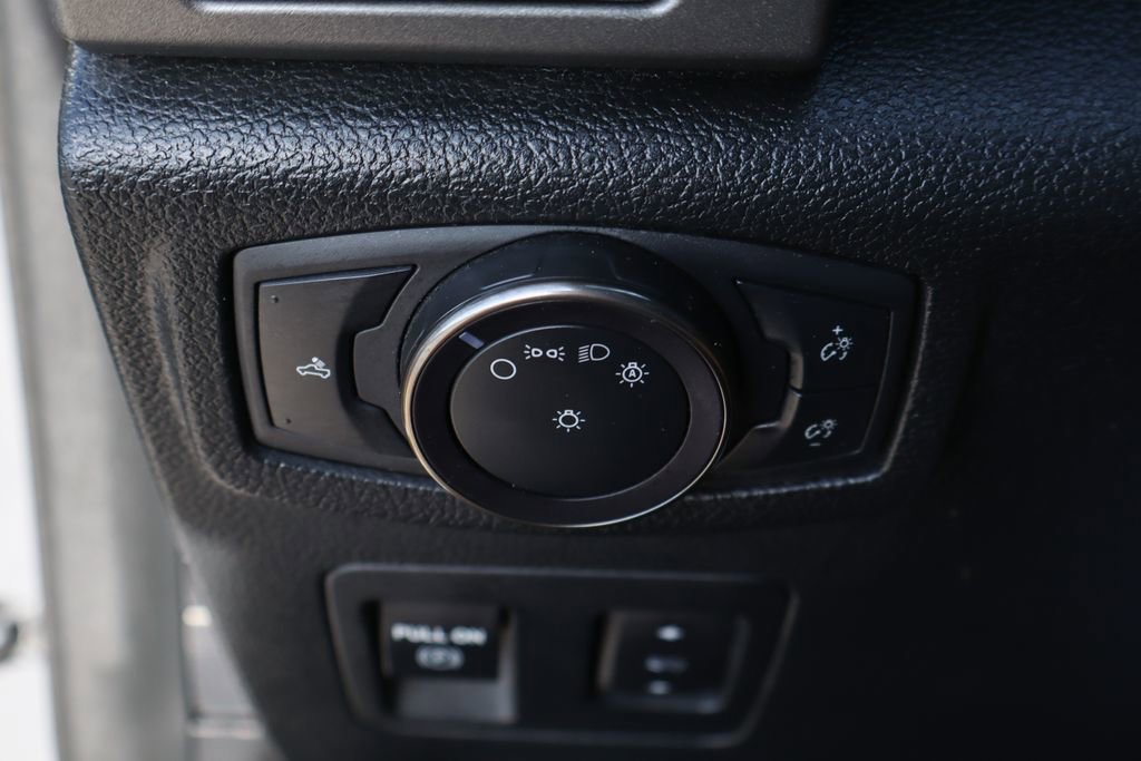 Used 2020 Ford F150 Raptor w/ Equipment Group 802A Luxury image 23