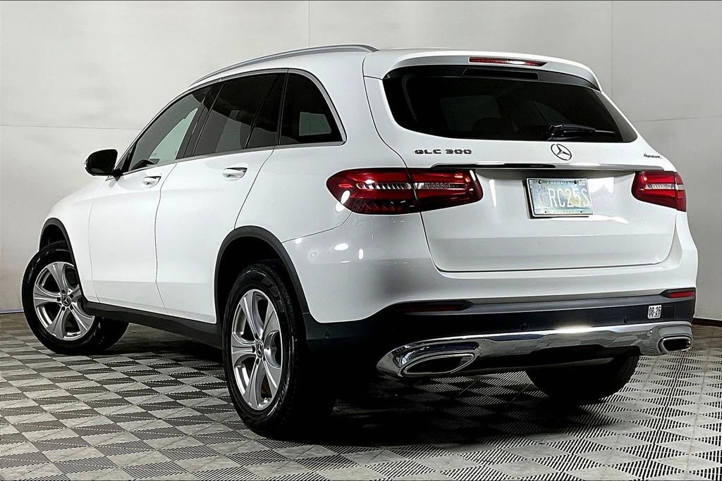 Used 2018 Mercedes-Benz GLC 300 4MATIC image 13
