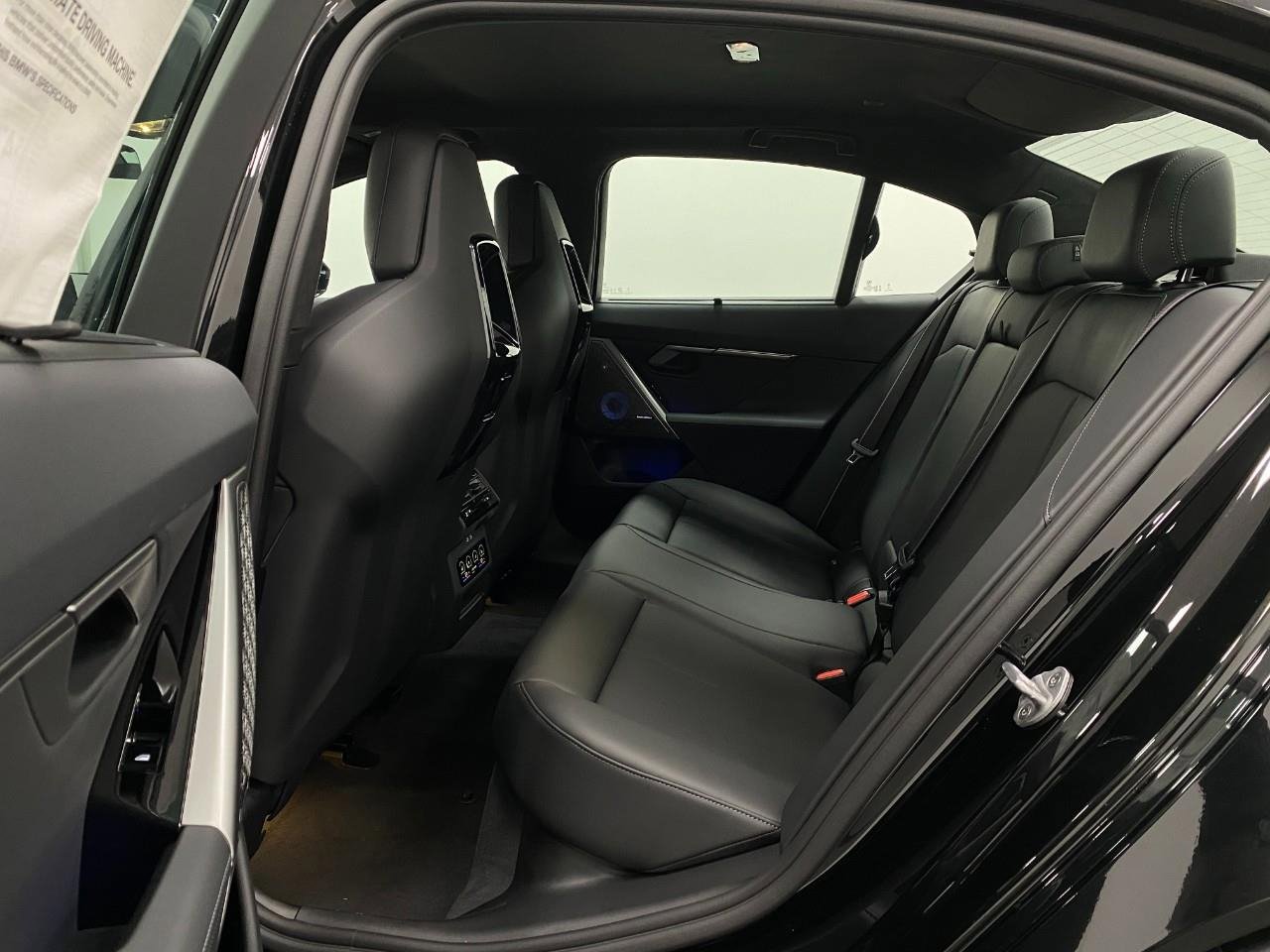 New 2026 BMW M5 w/ Carbon Package image 30