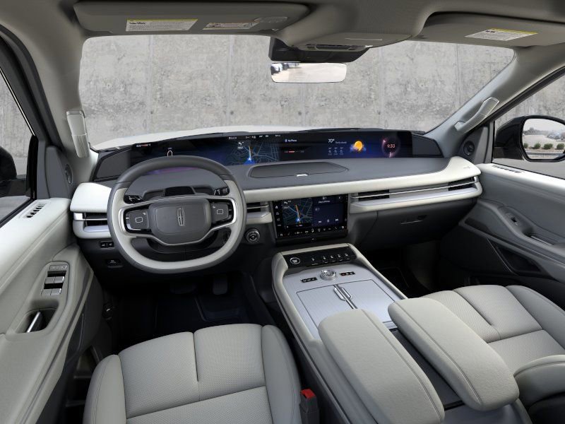 New 2026 Lincoln Navigator Reserve AWD/4WD image 9