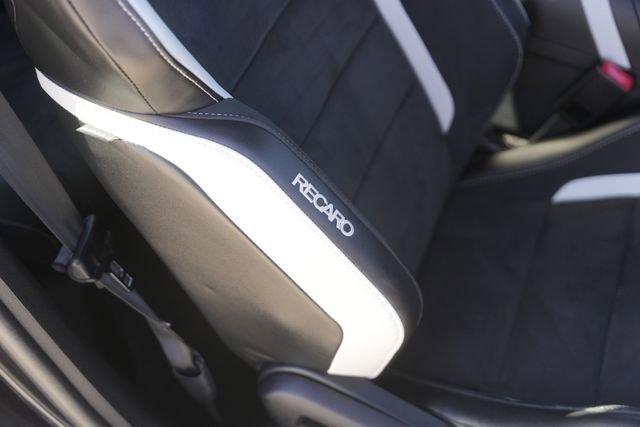 Used 2022 Ford Mustang Shelby GT500 w/ Technology Package image 17