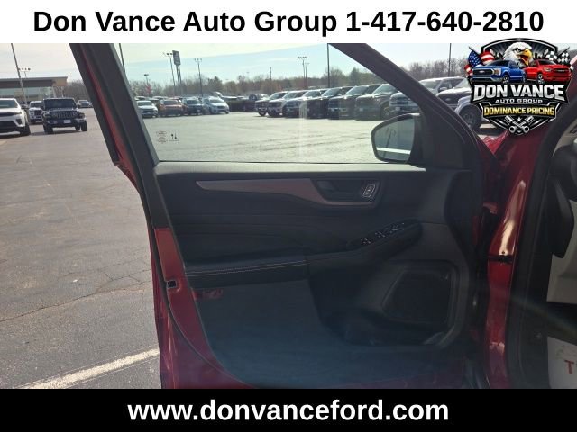 Certified 2023 Ford Escape Active image 25