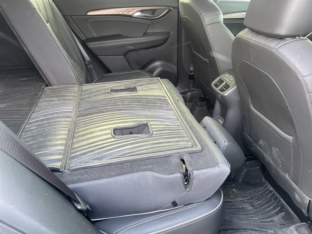 Used 2022 Buick Envision Avenir w/ Safety Package image 34