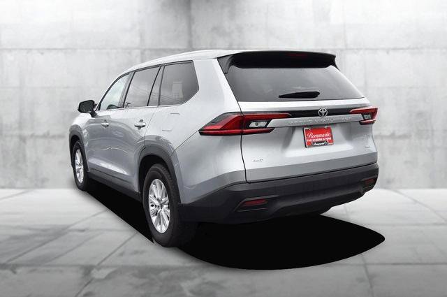 Used 2025 Toyota Grand Highlander XLE 4D Sport Utility image 7
