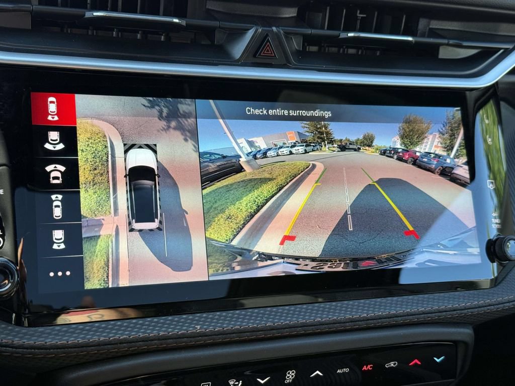 New 2026 Jeep Cherokee Overland w/ Advanced Pro Tech Group AWD/4WD image 27