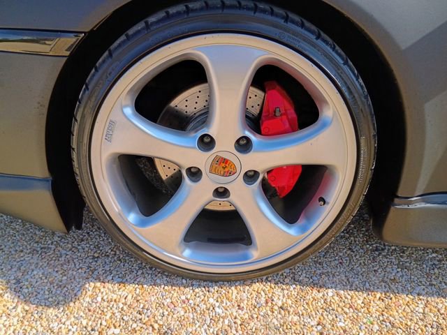 Used 2005 Porsche 911 Carrera S RWD image 22
