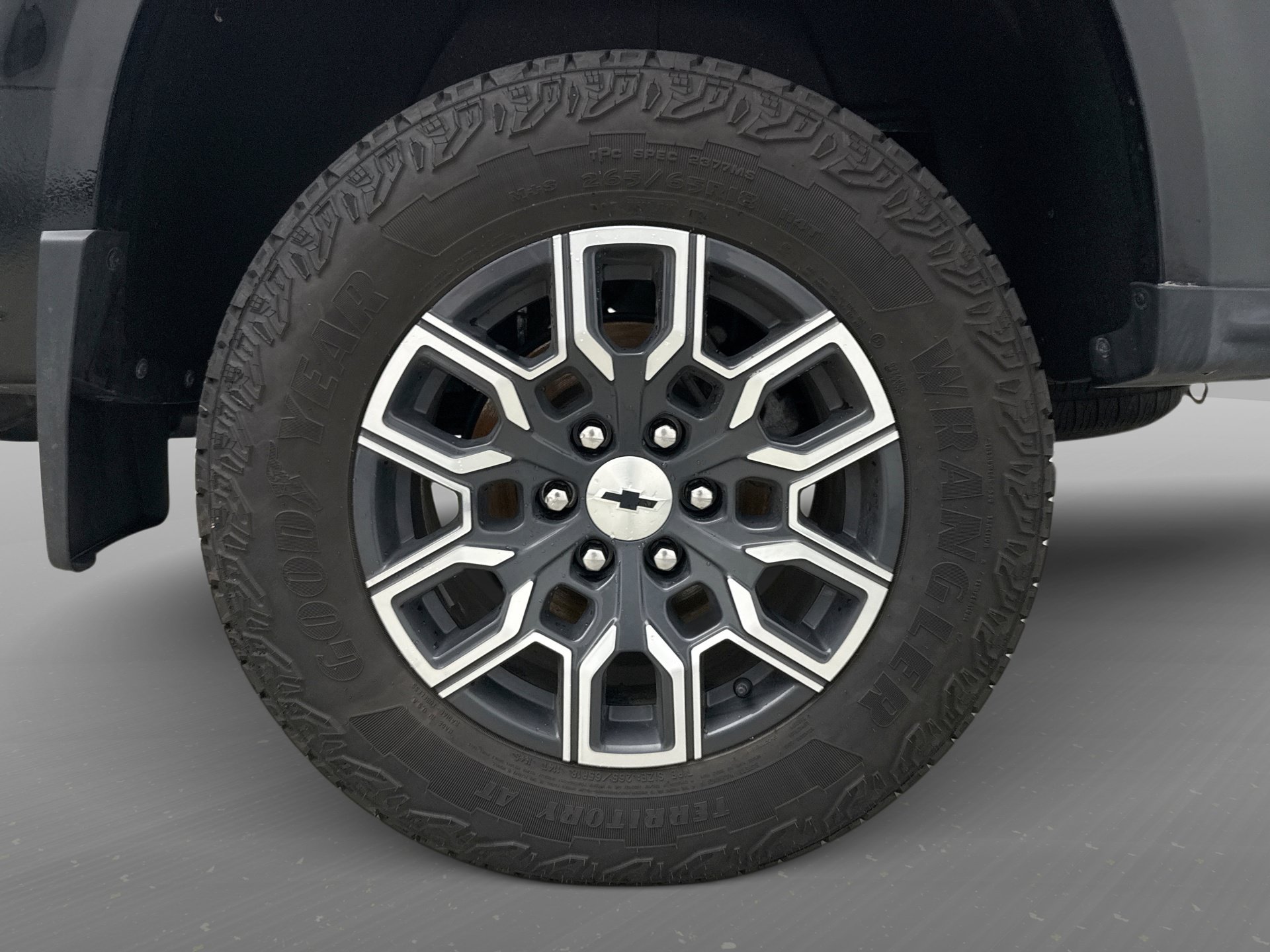 Used 2024 Chevrolet Colorado Z71 w/ Safety Package AWD/4WD image 20