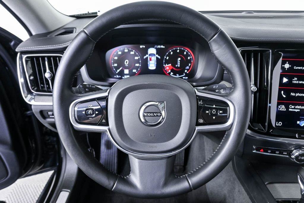 Used 2021 Volvo S60 T5 Inscription FWD image 9