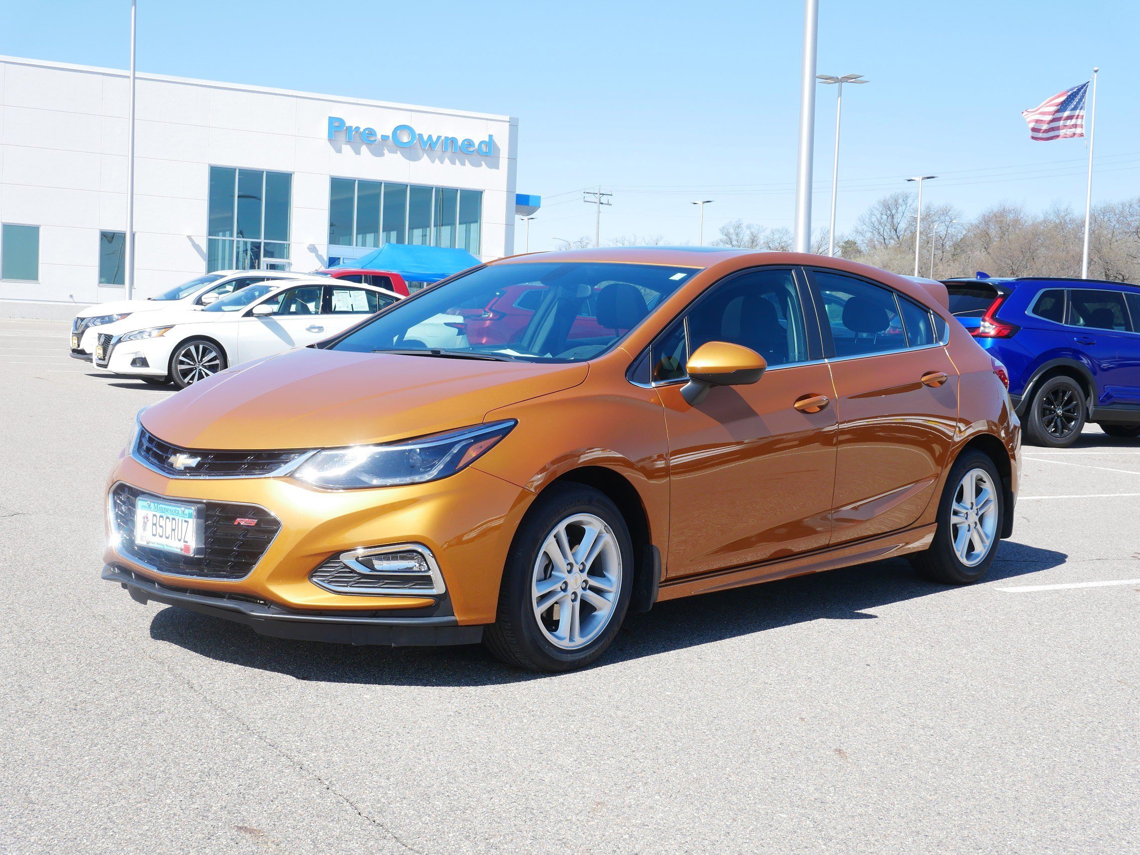 Used 2017 Chevrolet Cruze LT w/ Sun And Sound Package FWD video 2