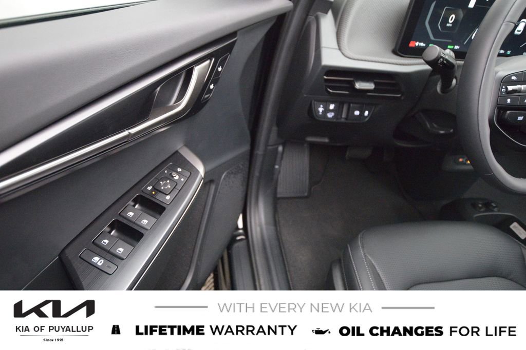 New 2025 Kia EV6 Wind image 12