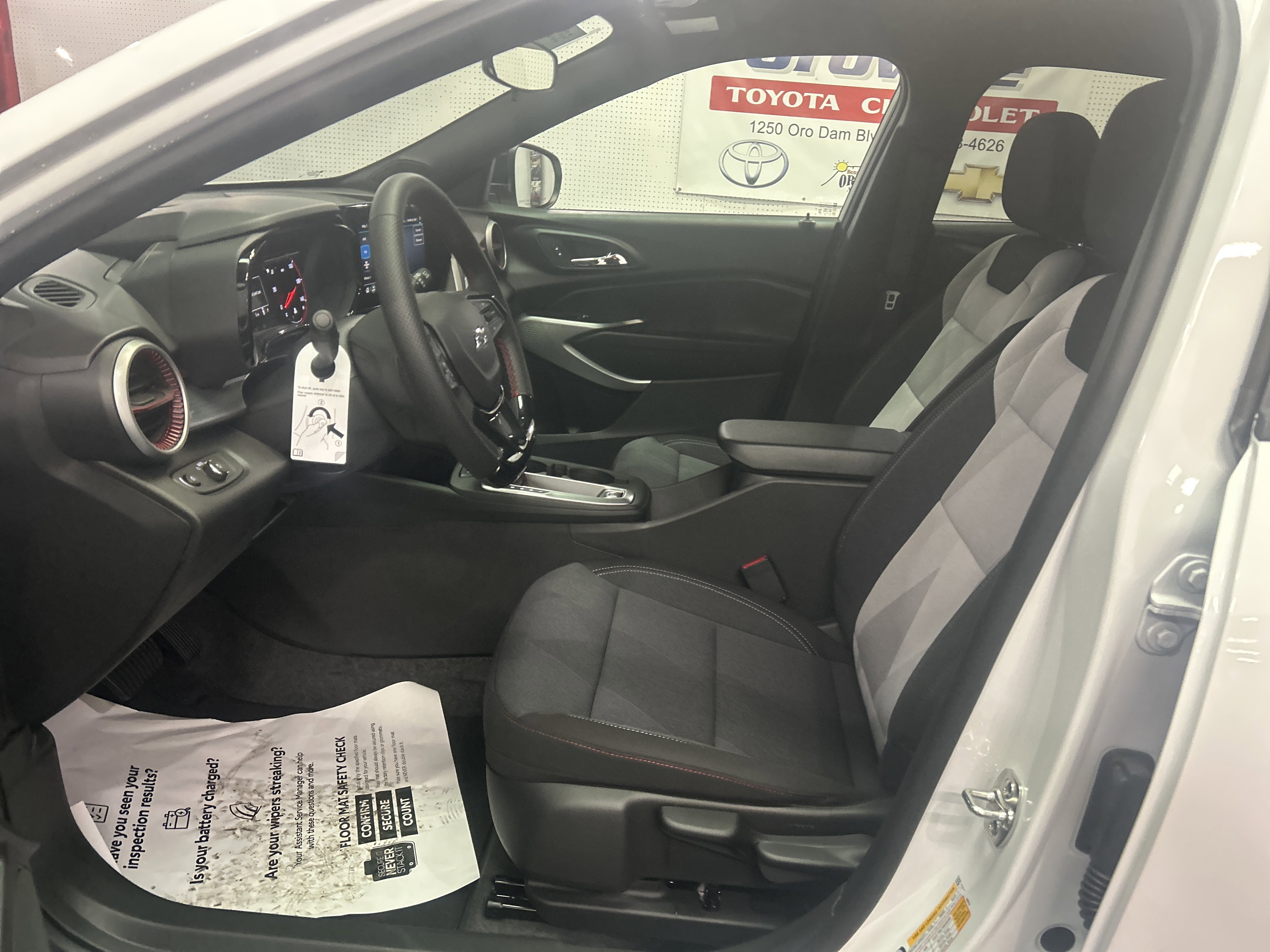 New 2026 Chevrolet Trax RS image 10