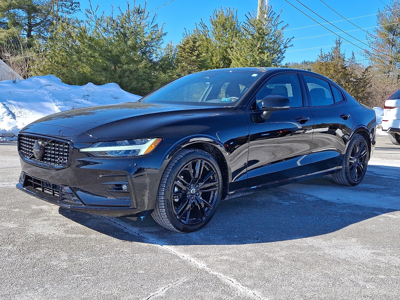 Certified 2024 Volvo S60 B5 Plus w/ Climate Package image 3