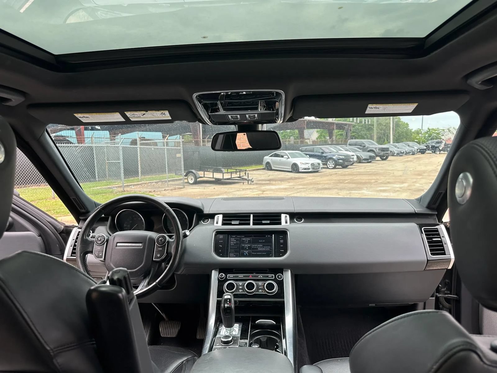 Used 2015 Land Rover Range Rover Sport HSE AWD/4WD image 25