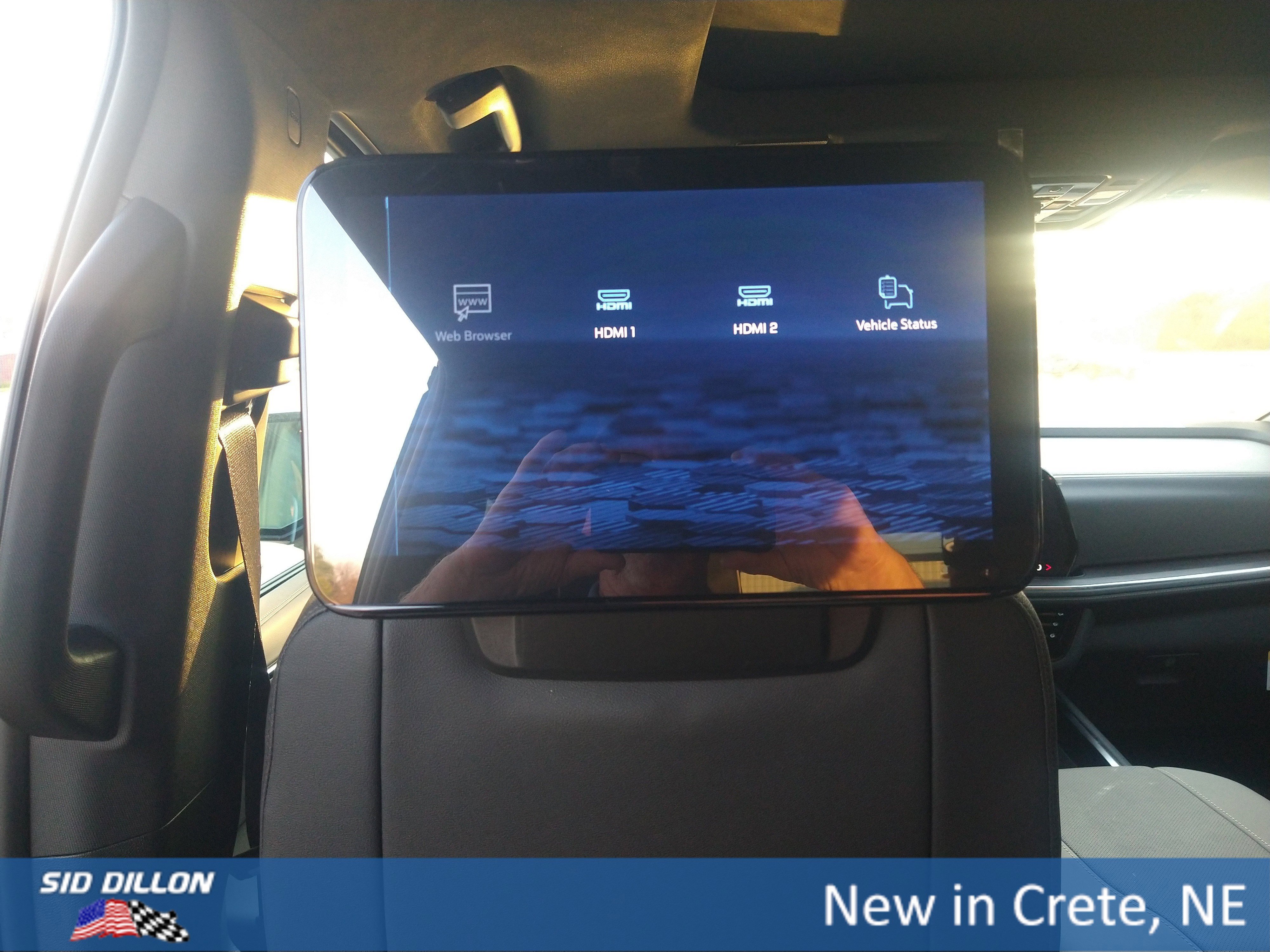 New 2026 Chevrolet Suburban Premier image 9