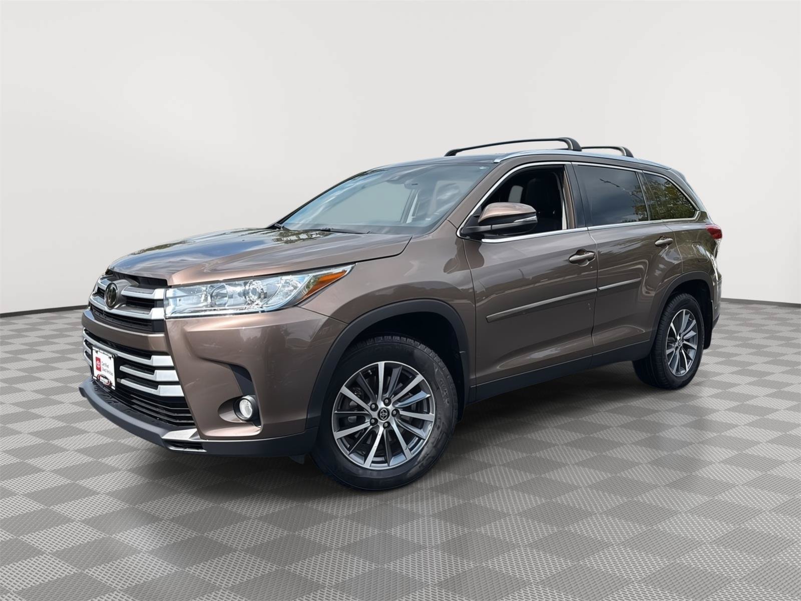 Used 2019 Toyota Highlander XLE