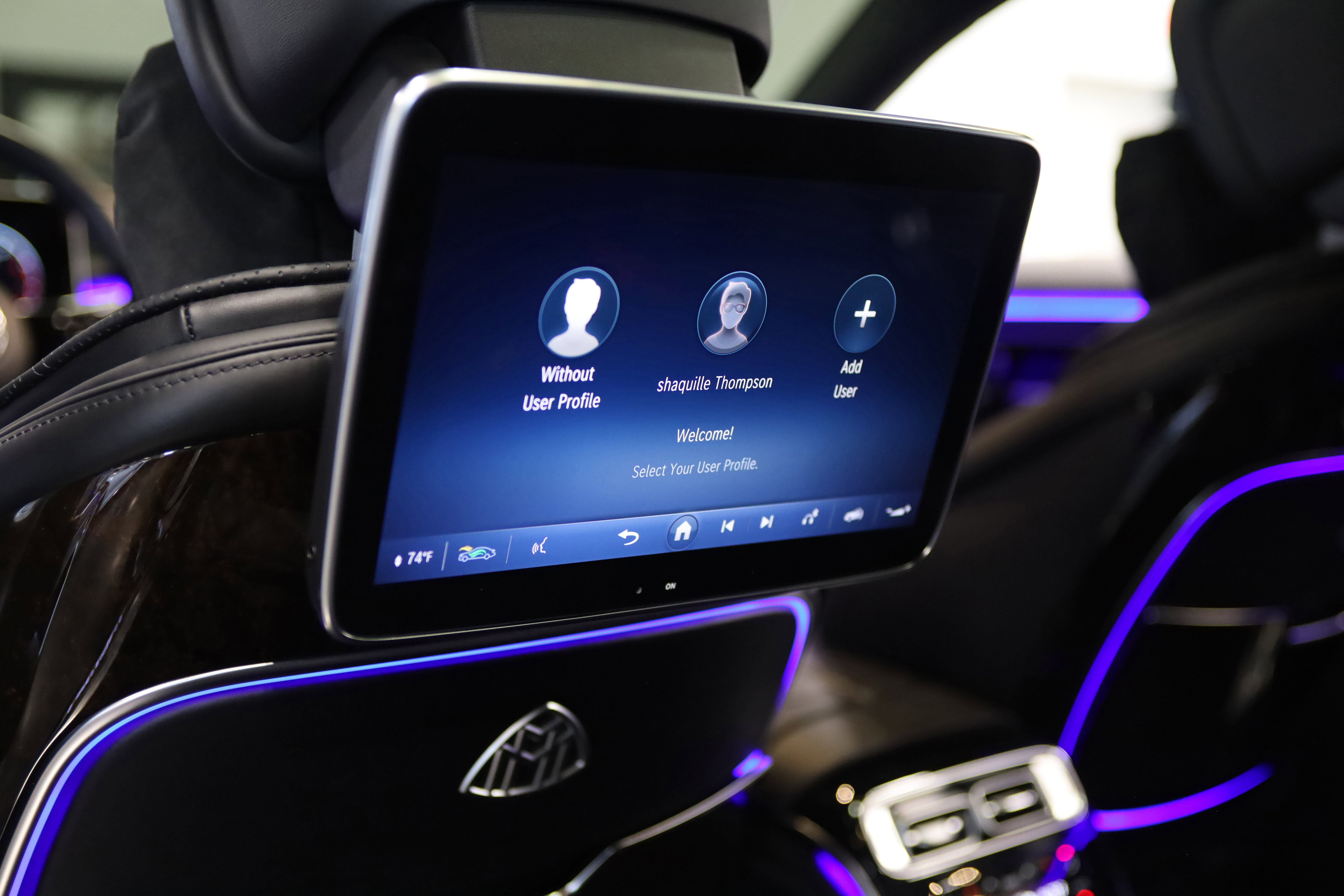 Used 2023 Mercedes-Benz Maybach S 680 4MATIC w/ Manufaktur Leather Package image 38