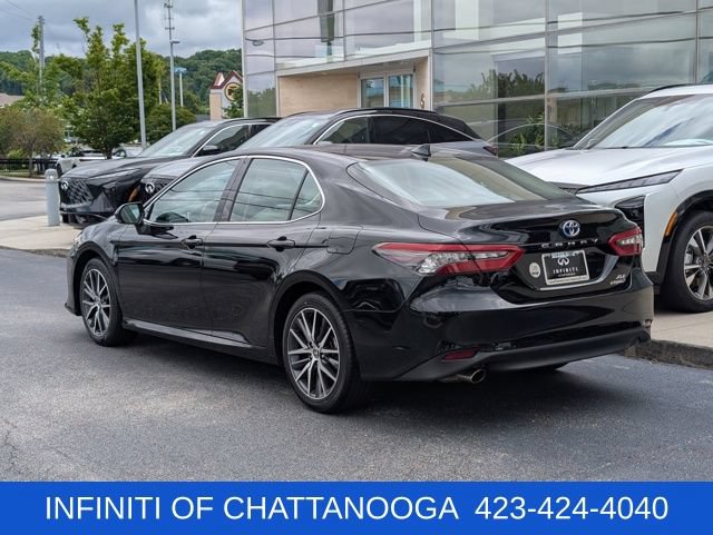Used 2023 Toyota Camry XLE FWD image 3