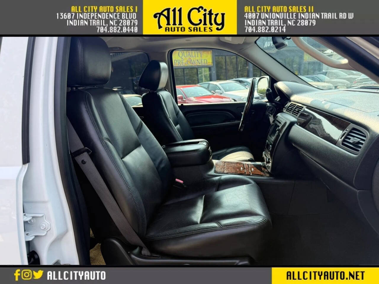 Used 2009 GMC Yukon XL Denali RWD image 23