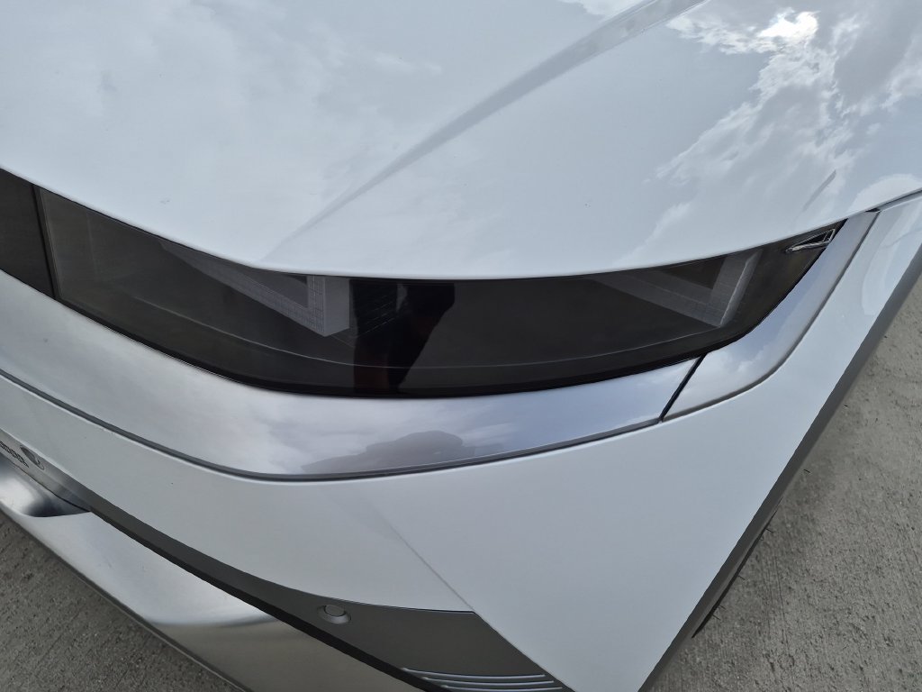 New 2026 Hyundai Ioniq 5 Limited RWD image 9
