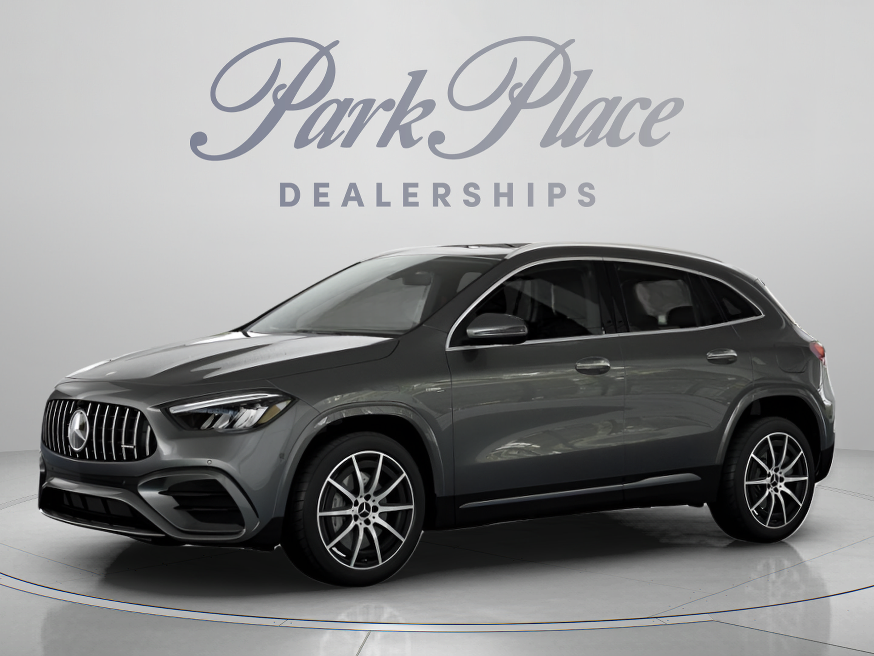 New 2026 Mercedes-Benz GLA 35 AMG 4MATIC image 2