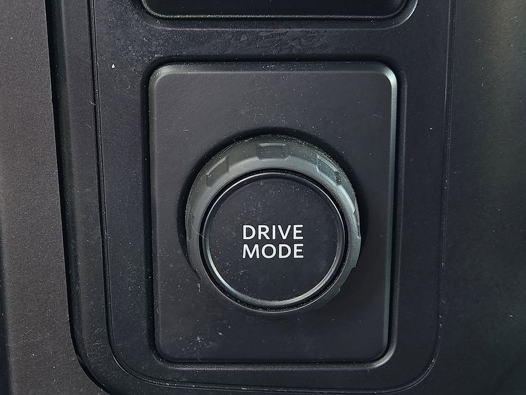 Used 2024 Ford F150 XLT w/ XLT Black Appearance Package image 16