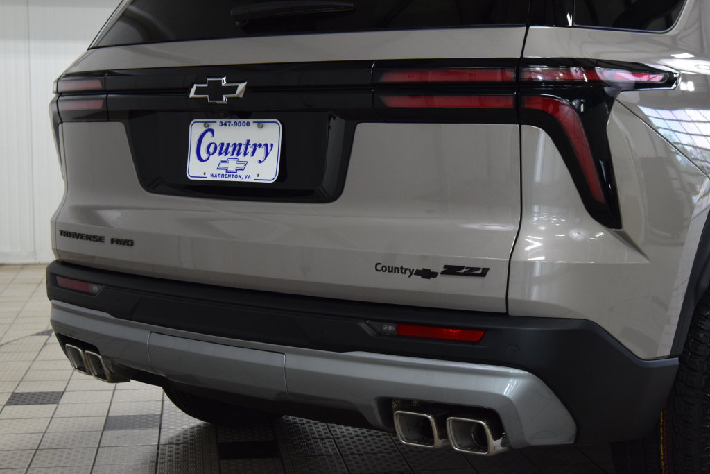 New 2027 Chevrolet Traverse Z71 w/ Driver Confidence Package AWD/4WD image 22