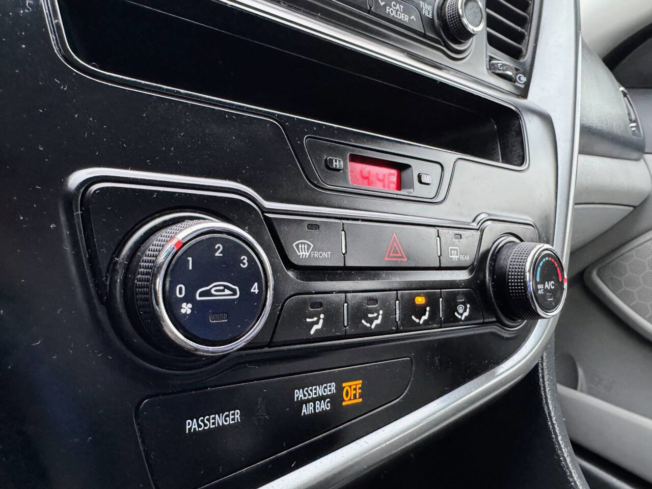 Used 2011 Kia Optima LX image 18