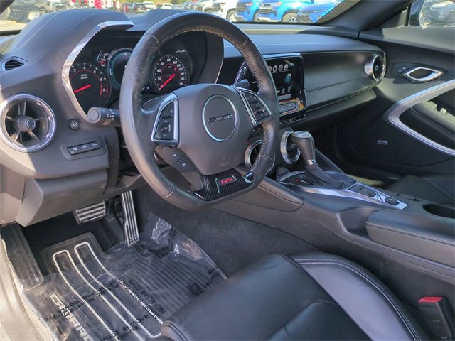 Used 2018 Chevrolet Camaro SS image 17