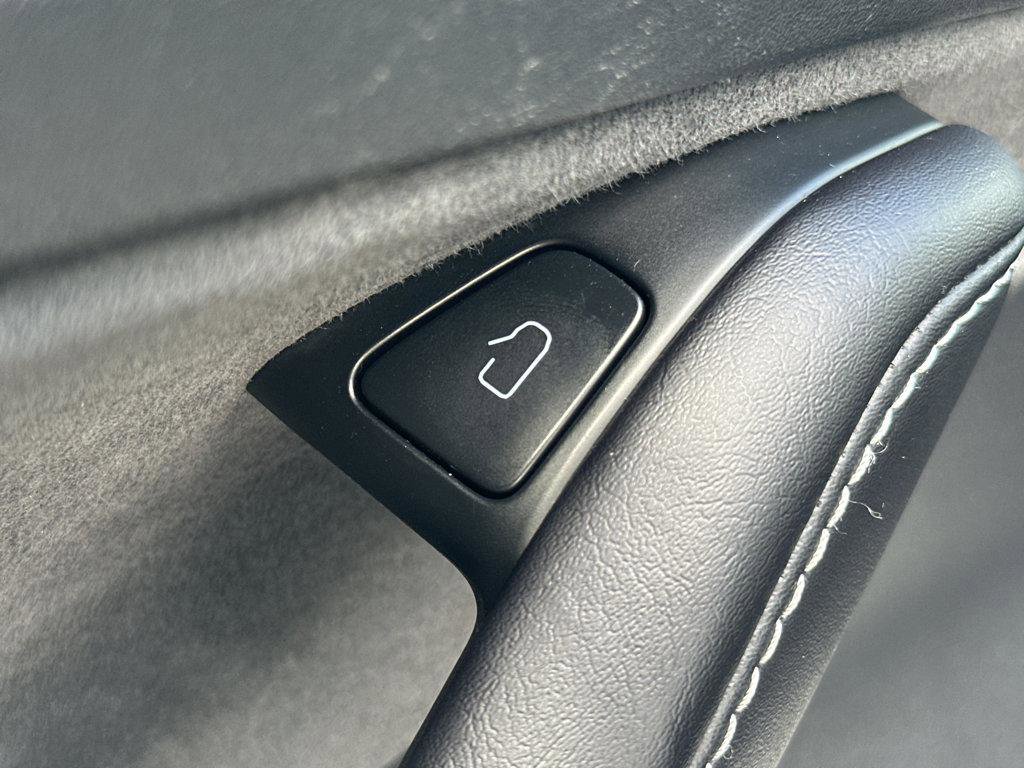 Used 2023 Tesla Model 3 Standard Range RWD image 30