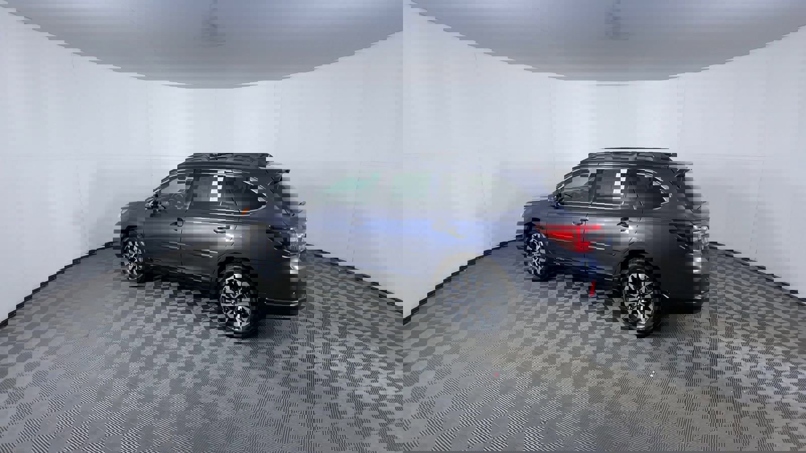 Used 2017 Subaru Outback 2.5i Limited image 6