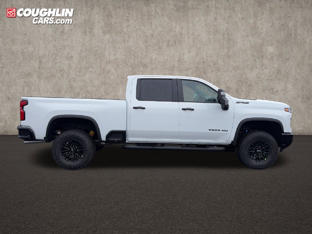 New 2026 Chevrolet Silverado 2500 ZR2 w/ LPO, Dark Essentials Package AWD/4WD image 8