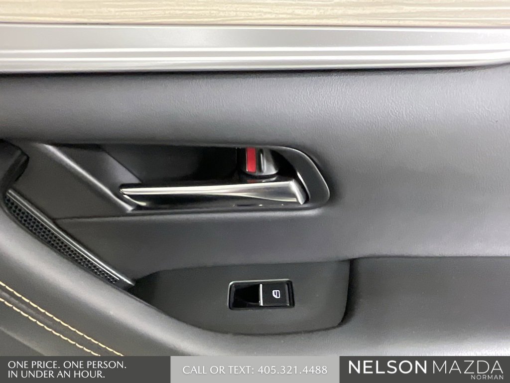 Certified 2025 MAZDA CX-90 Plug-In Hybrid w/Premium Sport image 19