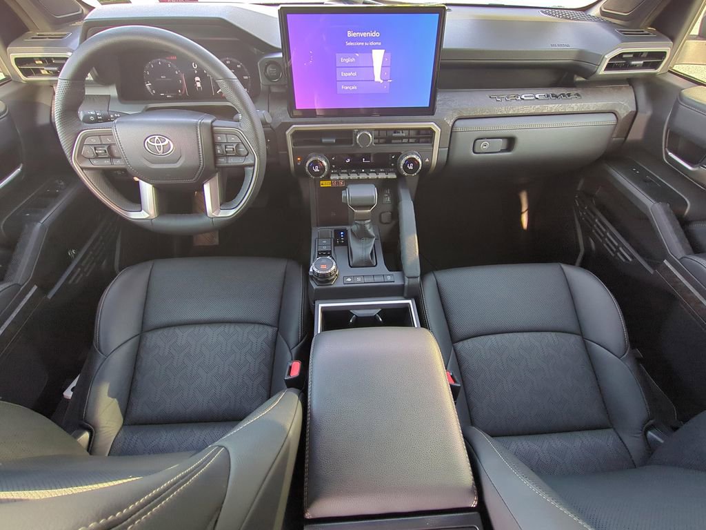 Used 2025 Toyota Tacoma Limited image 11
