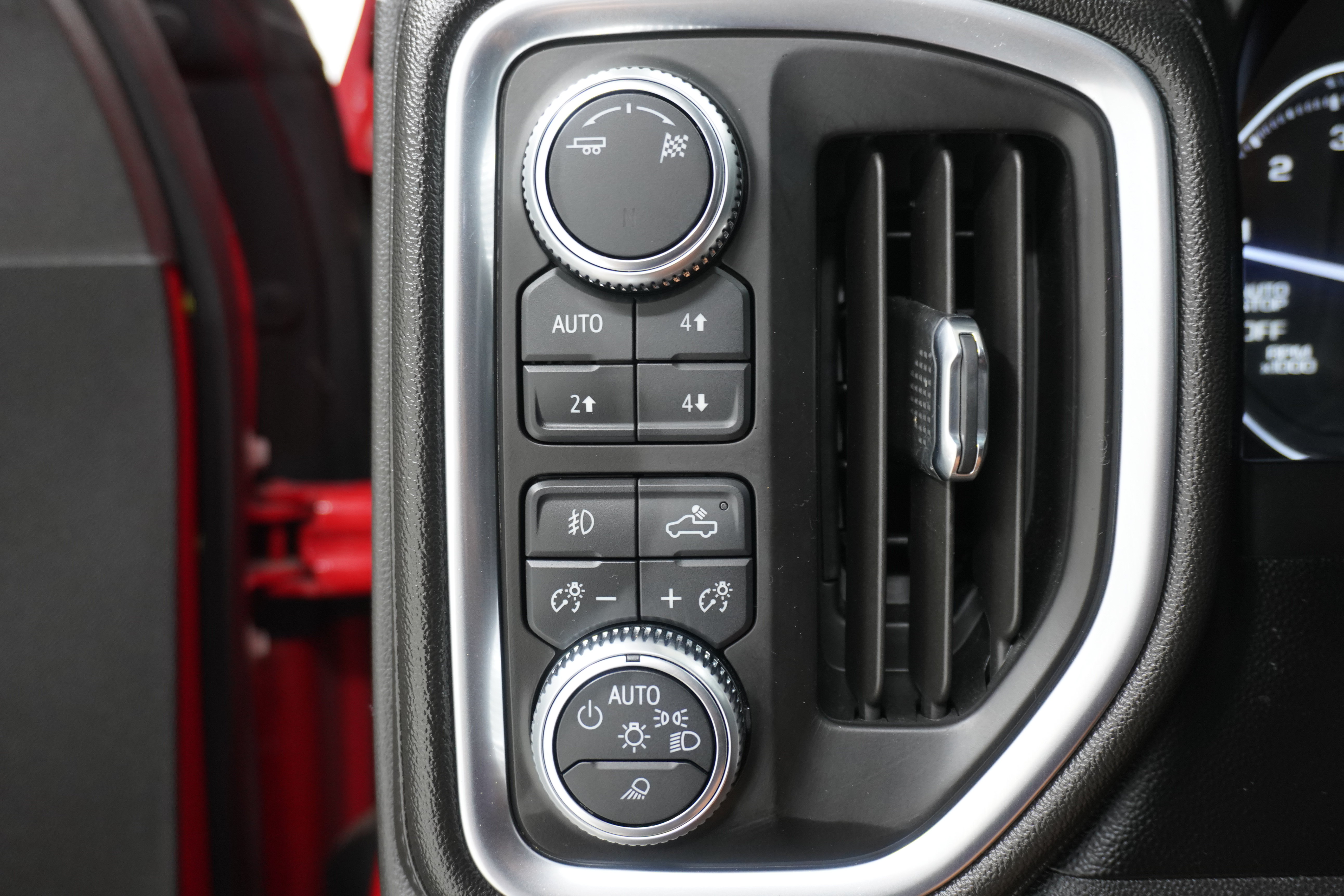 Used 2019 GMC Sierra 1500 SLT AWD/4WD image 27