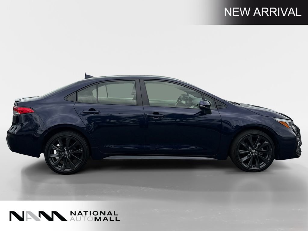 Used 2023 Toyota Corolla SE FWD image 6