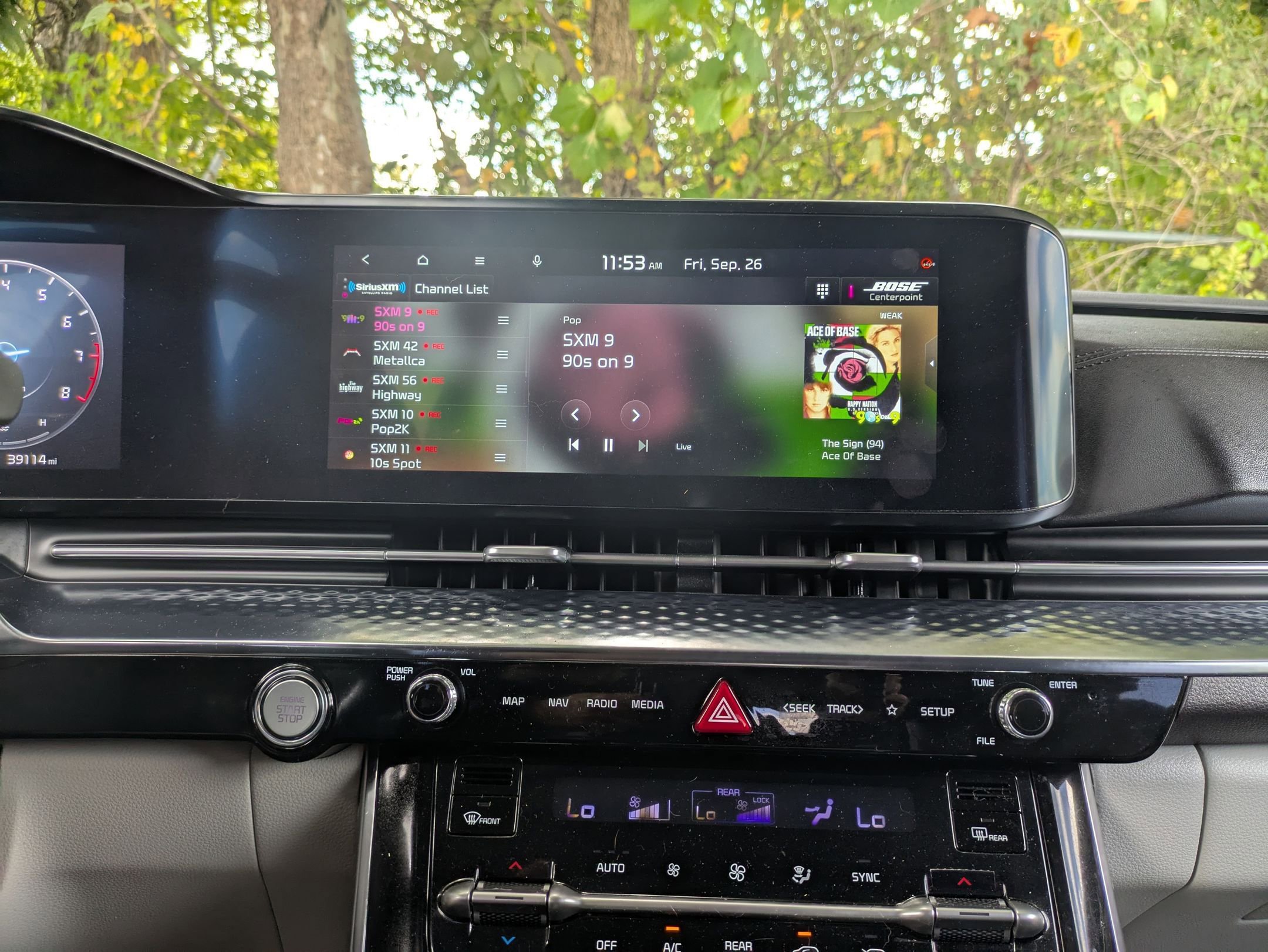 Certified 2023 Kia Carnival SX Prestige image 16