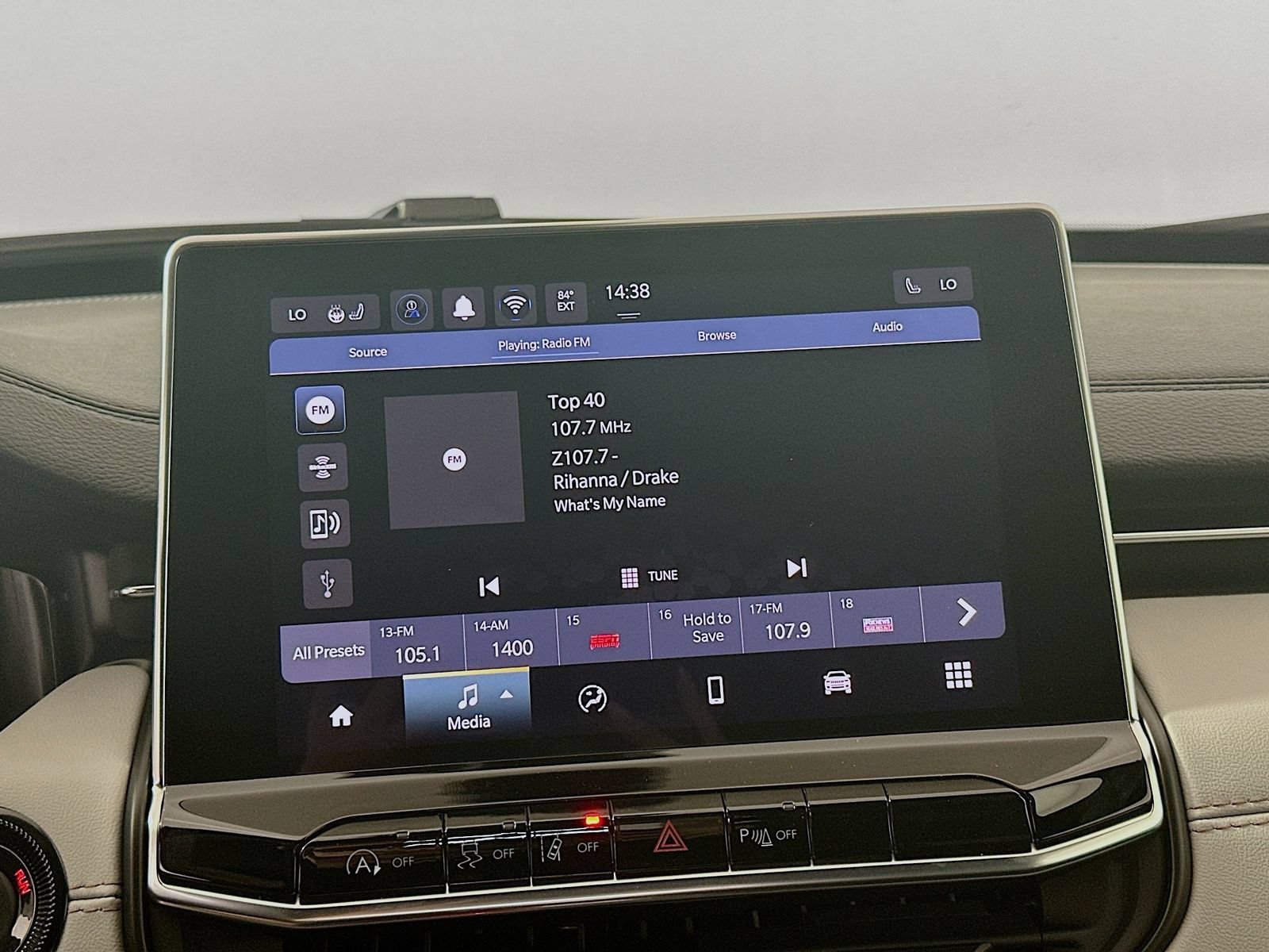 New 2026 Jeep Compass Limited AWD/4WD image 14