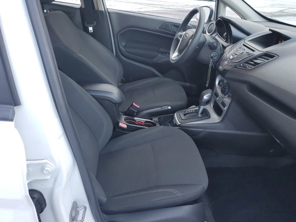 Used 2018 Ford Fiesta SE image 31